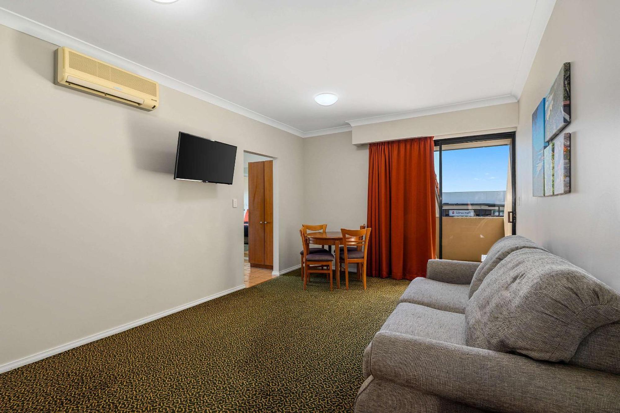 Quality Inn Grafton Exterior photo